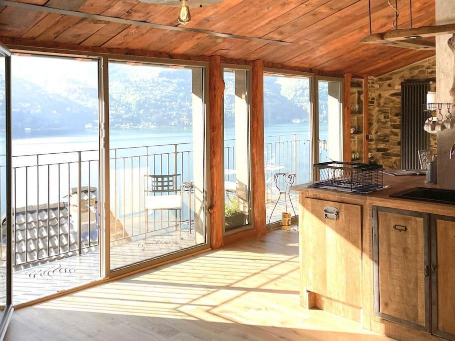 Romantic Home Stone With Amazing View Lake Of Como And Oleandra Лальйо Екстер'єр фото